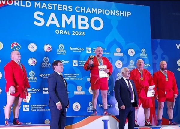 Борис Багаҭелиа хынтә адунеи дачемпионхеит.