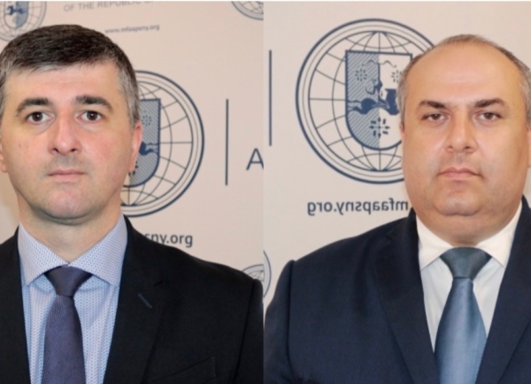 Аслан Бжьаниа Аҷыдалкаатә Зинмчы змоу Ацҳаражәҳәаҩ ичын анашьаразы  Аусԥҟақәа  инапы  рыҵаиҩит.