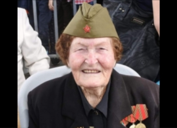 102-шықәса дшырҭагылаз лыԥсҭазаара далҵит аибашьра аветеран Валентина Шульгина.